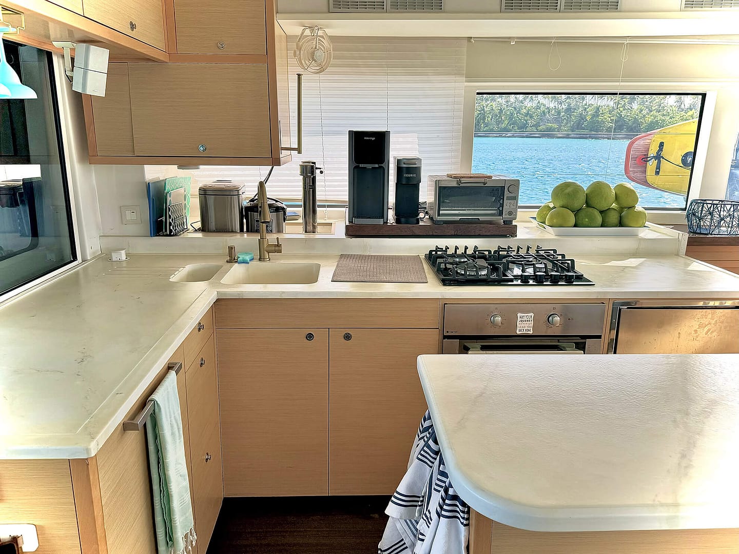 Luxury Yacht Charters Fiji | Yacht Charters Fleet Fiji