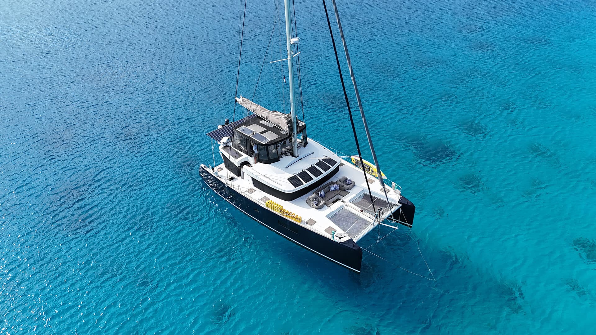 Luxury Yacht Charters Fiji | Yacht Charters Fleet Fiji
